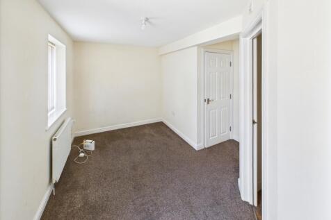 CAM05488G0-PR0033-STILL019