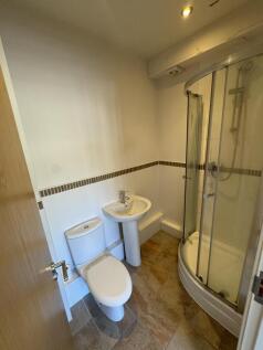 En Suite Bathroom