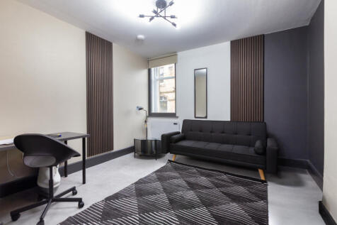 One bedroom furnished apartment