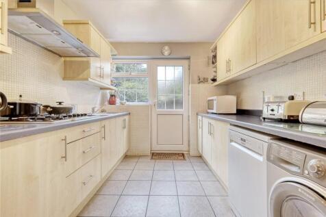 Fitted Kitchen