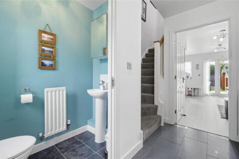 Hall &amp; G/F Cloakroom