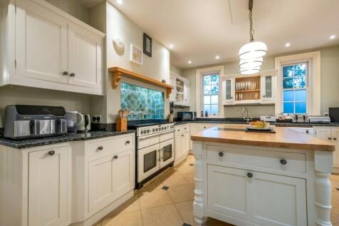 Hacheston Lodge -...