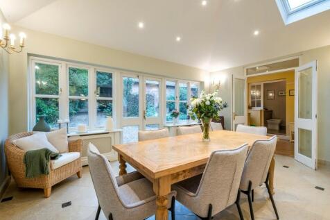 Hacheston Lodge -...