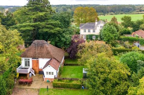 Hacheston Lodge -...