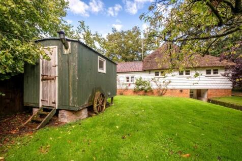 Hacheston Lodge -...