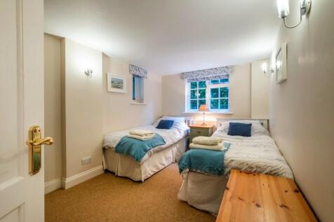 Hacheston Lodge -...