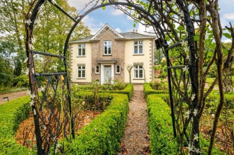 Hacheston Lodge -...