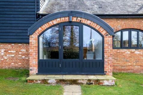 Mill Farm Barn-8