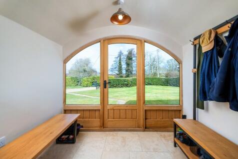 Mill Farm Barn-22
