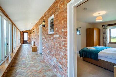 Mill Farm Barn-40