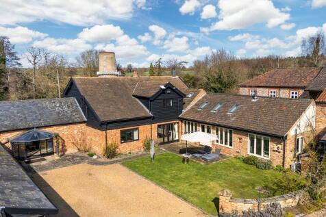 Mill Farm Barn-65
