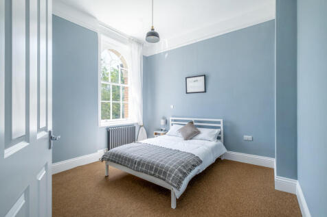 11 Belgrove Place...