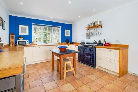 Sutton House-12