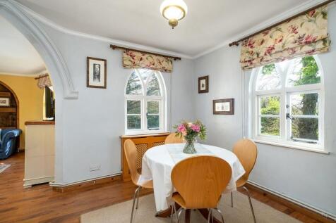 South Lodge 22