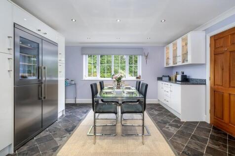 Orchard House-11