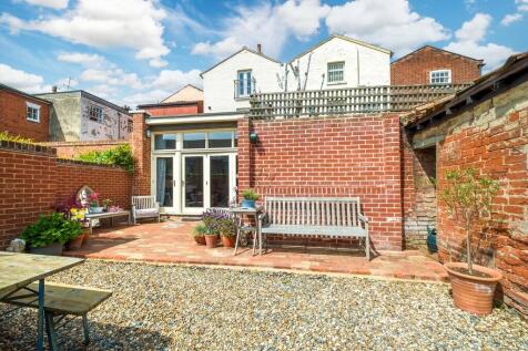 4 St Johns St-33