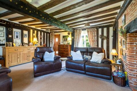 Browns Farmhouse-...