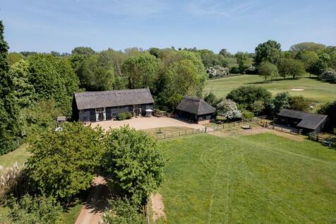 SpiderHallBarn-05...
