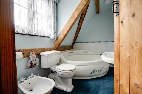 Barnfield House-3...