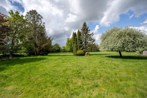 Barnfield House-3...