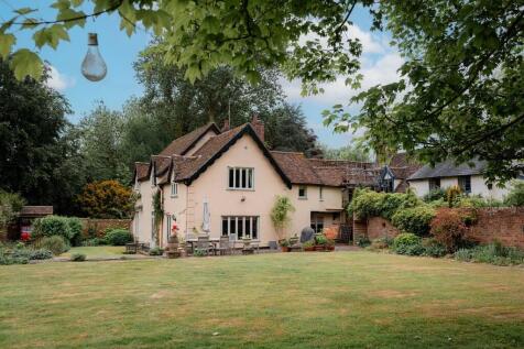 TheOldManor-Exter...