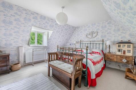 TheOldManor-Bed4 ...