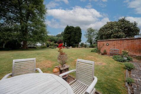 TheOldManor-Exter...