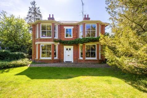 Brook House-5