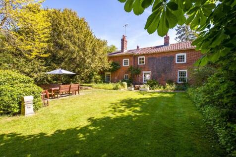 Brook House-53