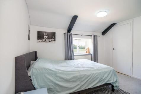 Ivy House-26