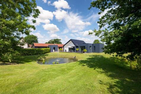Bullrush Barn-4