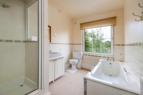 Gate Farm House-3...