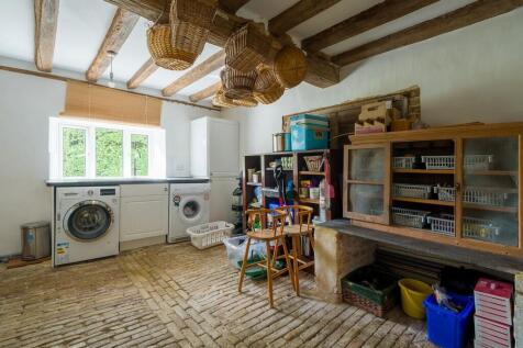 Gate Farm House-4...