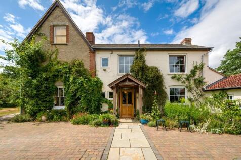 Gate Farm House-5