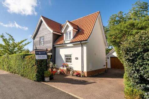 Byfield House-1