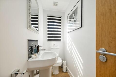 Byfield House-22