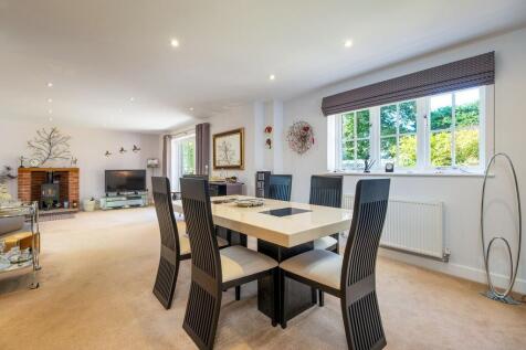 Byfield House-12