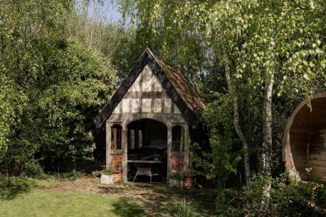 CH6-Cornfield Hal...