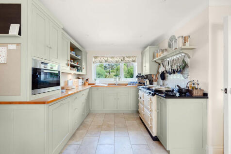 BrettVale-Kitchen...
