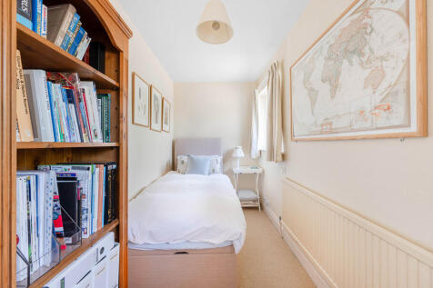 BrettVale-Bed4 2