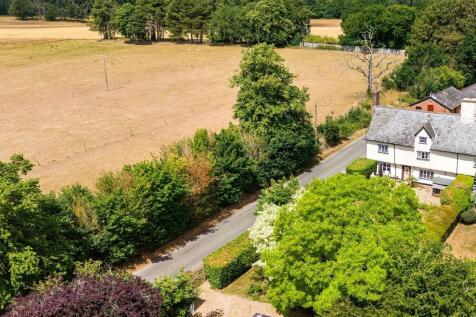 Fairstead Farm Ho...