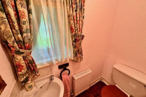 GUEST WC