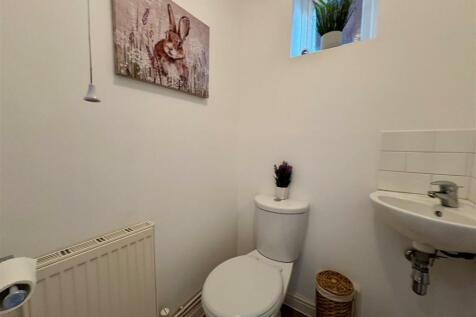 GUEST WC