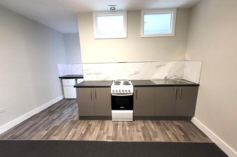 Kitchen Area Pic 1