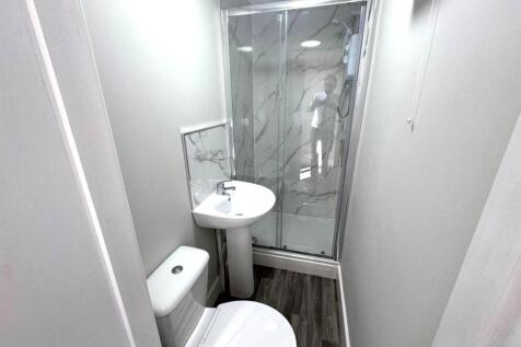 SHOWER WC