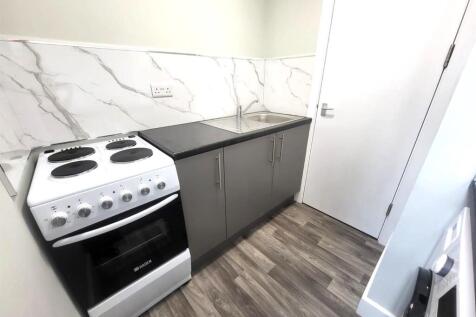 Kitchen Pic 3