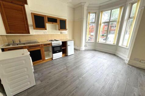 Open Plan Sitting Room/ Kitchen
