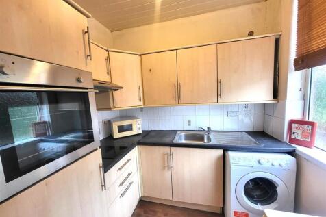 Kitchen Pic 1