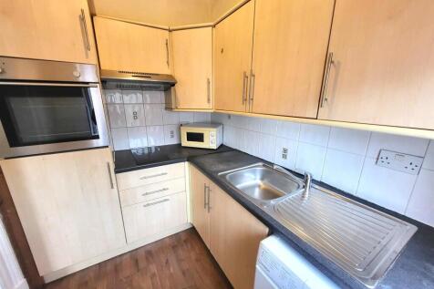 Kitchen Pic 2
