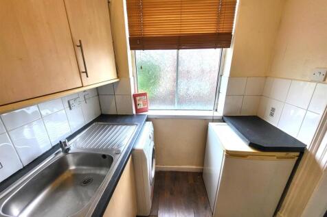 Kitchen Pic 3